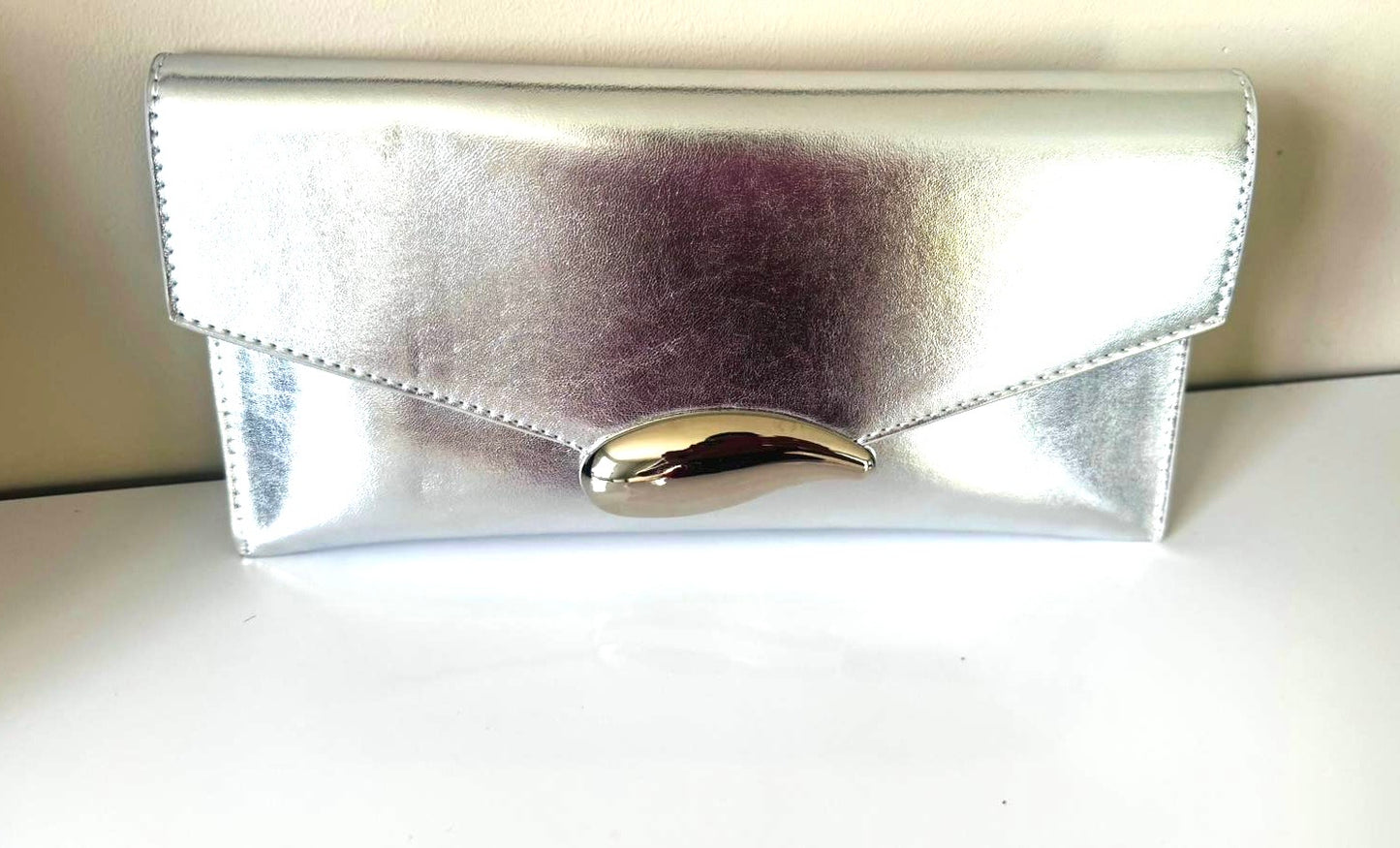 Crossbody Metallic