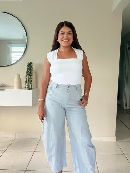 Essential White Top